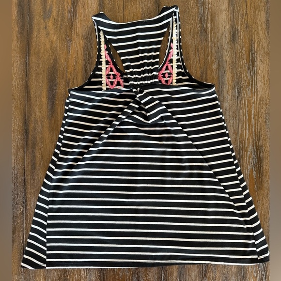 THML Women’s Embroidered and Striped Sleeveless Tank Top Size M - Picture 2 of 8